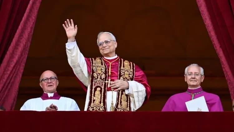 Jak zwracać się do biskupów: najważniejsze zasady i zwroty