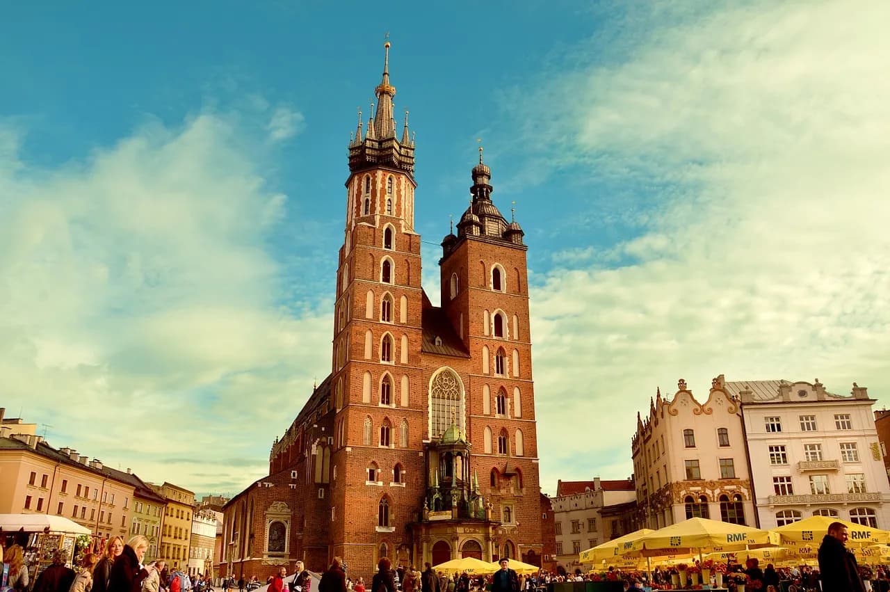 Ile trwa msza święta w niedziele? Sprawdź, co wpływa na czas trwania
