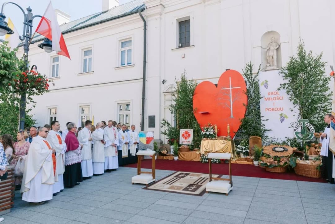 Jak zrobić ołtarze na Boże Ciało - sprawdzone pomysły i instrukcje