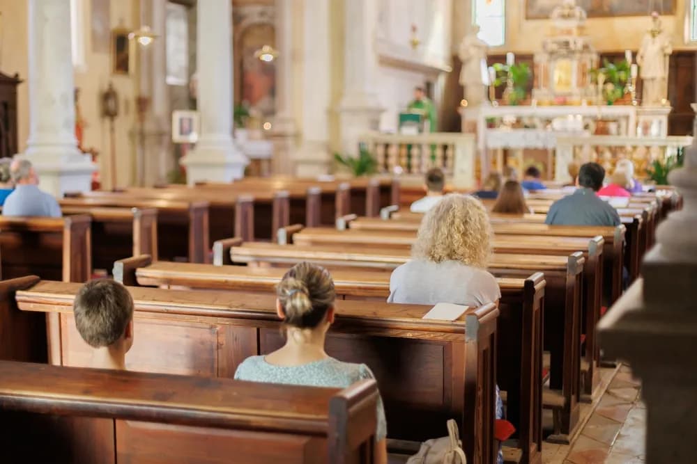 Ile trwa msza w Wielką Sobotę? Zaskakujące fakty o liturgii