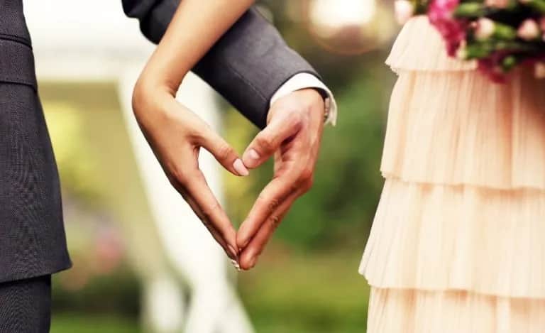 Jakie grzechy na spowiedzi przed ślubem mogą zrujnować małżeństwo?