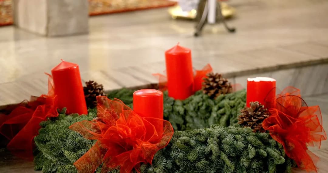 Jakie są symbole adwentu i ich znaczenie w przygotowaniach do świąt