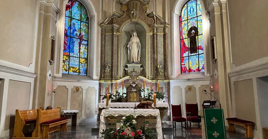 Jak zamówić mszę świętą w Niepokalanowie - proste kroki i kontakt