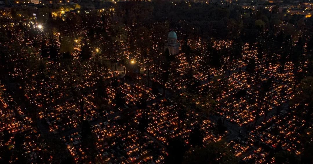 Jak znaleźć zmarłego na cmentarzu w Łodzi - proste sposoby na poszukiwania