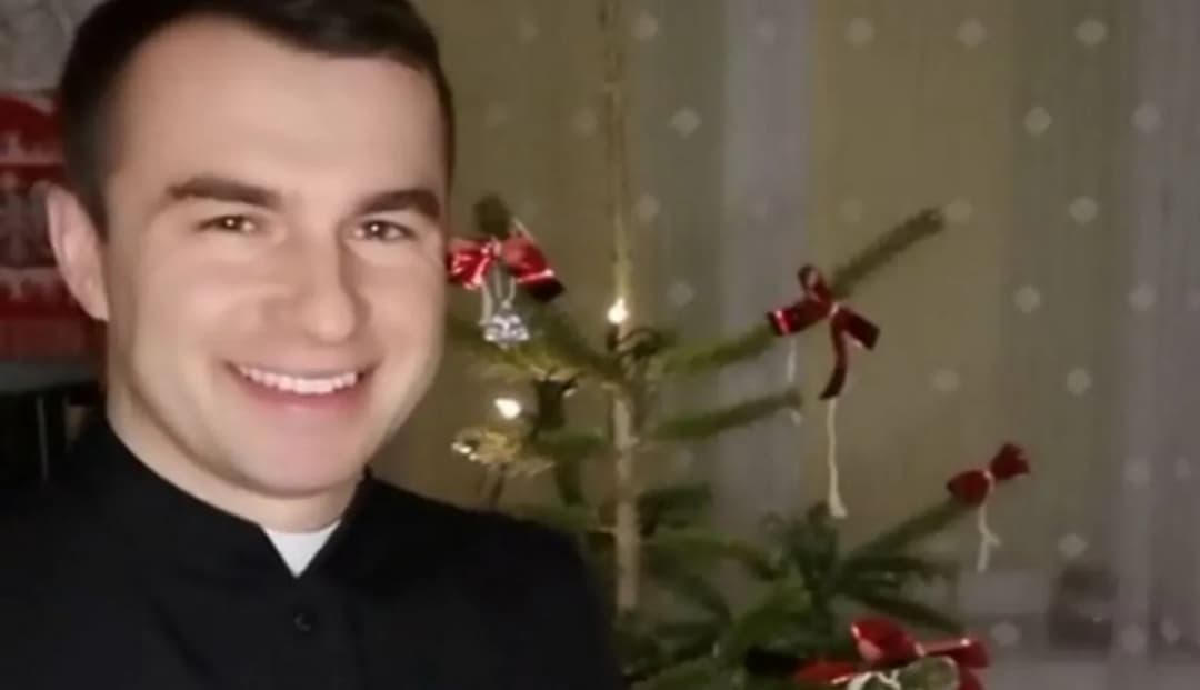Czy śpiewanie kolęd przed świętami to grzech? Prawda i tradycje