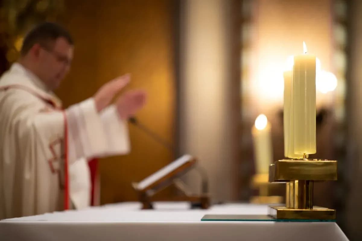 Czy na L4 można iść do kościoła? Sprawdź zasady i konsekwencje